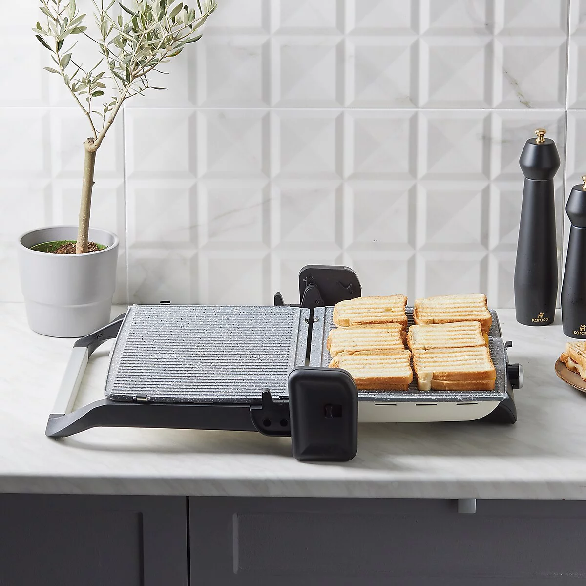 Karaca Gastro Classic Krem 2000 W Izgara ve Tost Makinesi